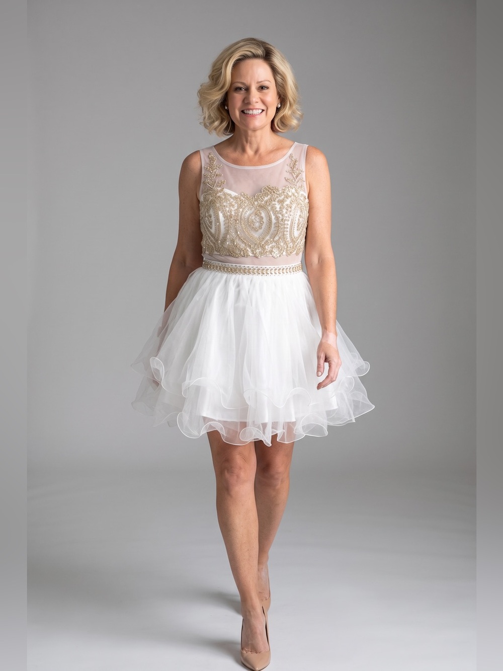 Dancing Queen White Gold Embellished Lace Net Tulle Ruffle Min Wedding Gown